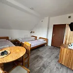Проживание в семье Amber